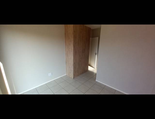 3 BEDROOM APARTMENT FOR SALE IN KENLEAF